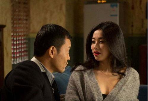 床上关系3免费观看,免费观看的私密世界